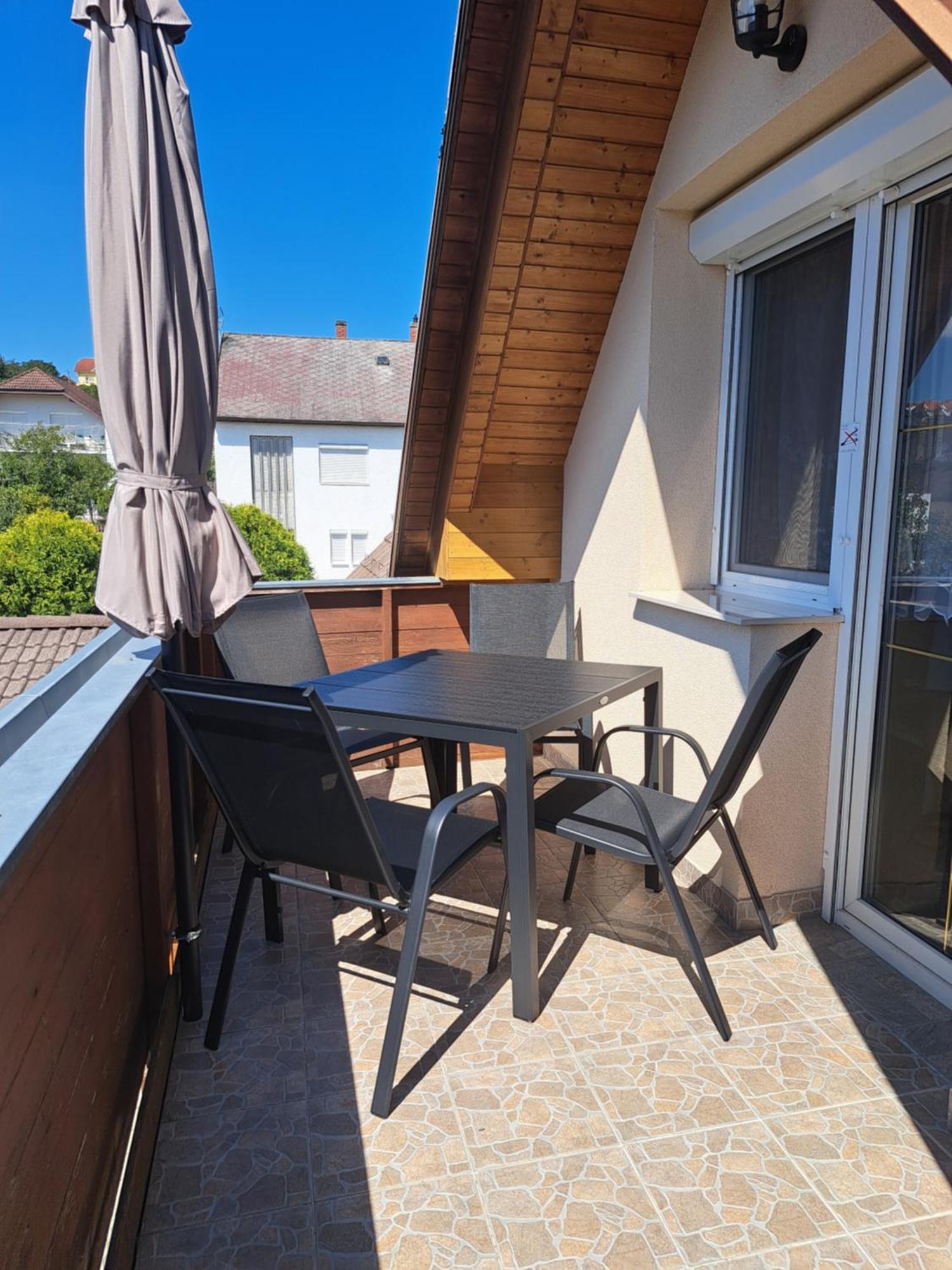 Andrea Villa Heviz II Balaton Exteriör bild